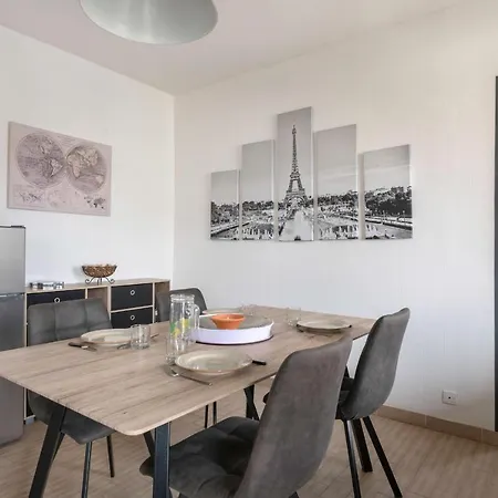 Σπίτι διακοπών Maison Pour 6. 700m De La