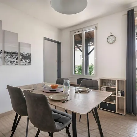 Tatil Evi Maison Pour 6. 700m De La *