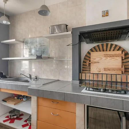 Maison Pour 6. 700m De La *