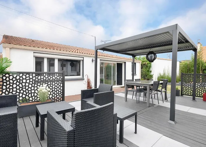 Maison Pour 6. 700m De La Pornic