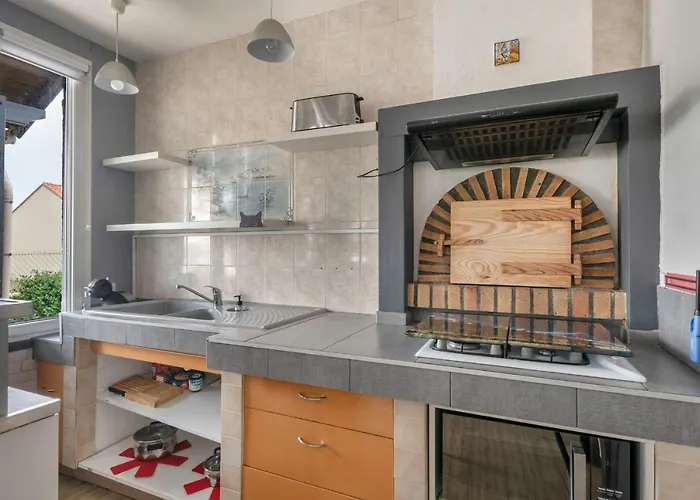 Maison Pour 6. 700m De La *