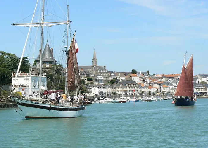 Сasa de vacaciones Maison Pour 6. 700m De La